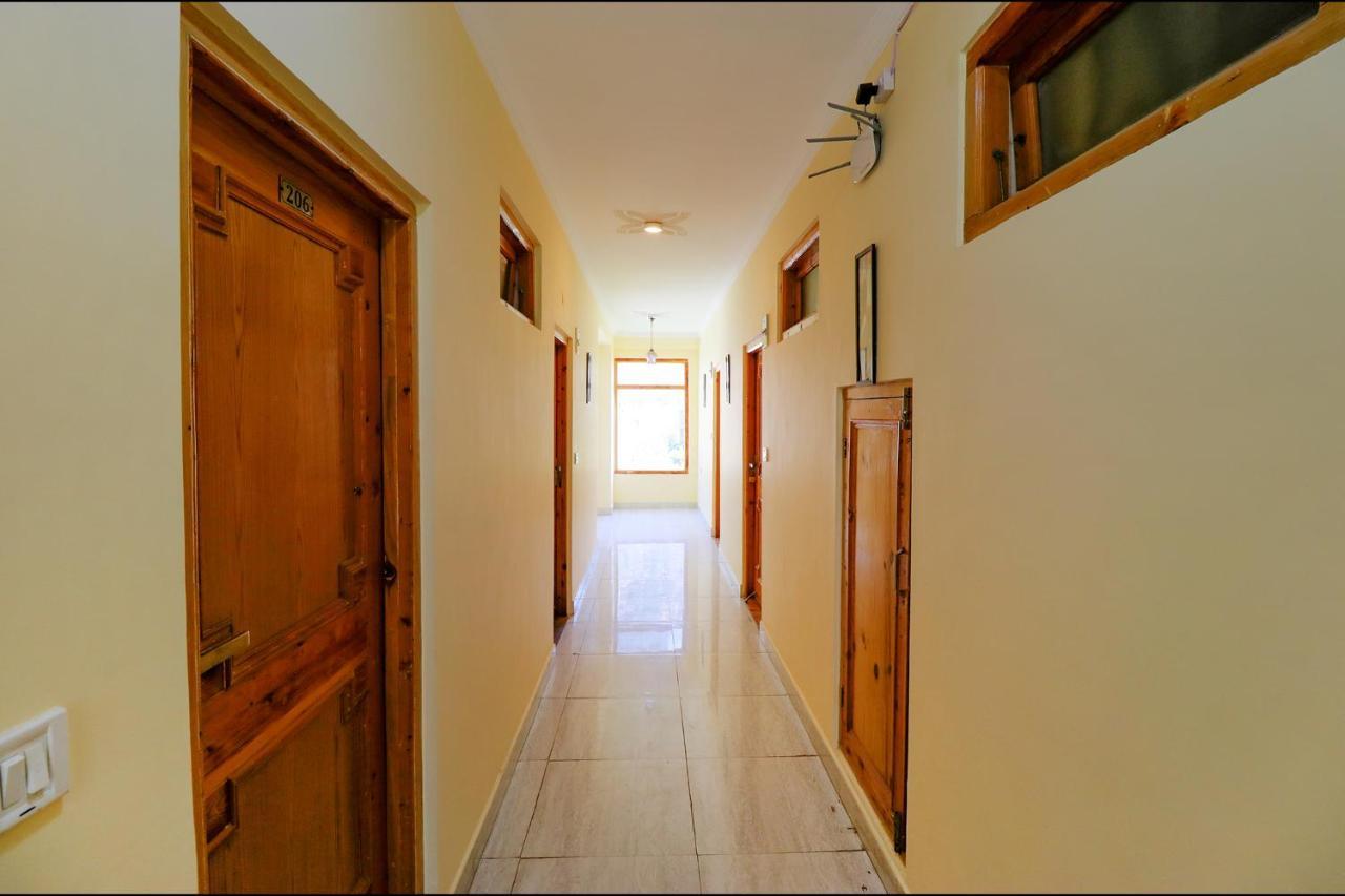 Fabhotel Mai Vrindavan Manāli Buitenkant foto